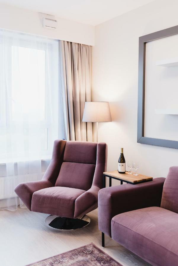 Luxlux Apartments Metro Slodowiec Варшава Экстерьер фото