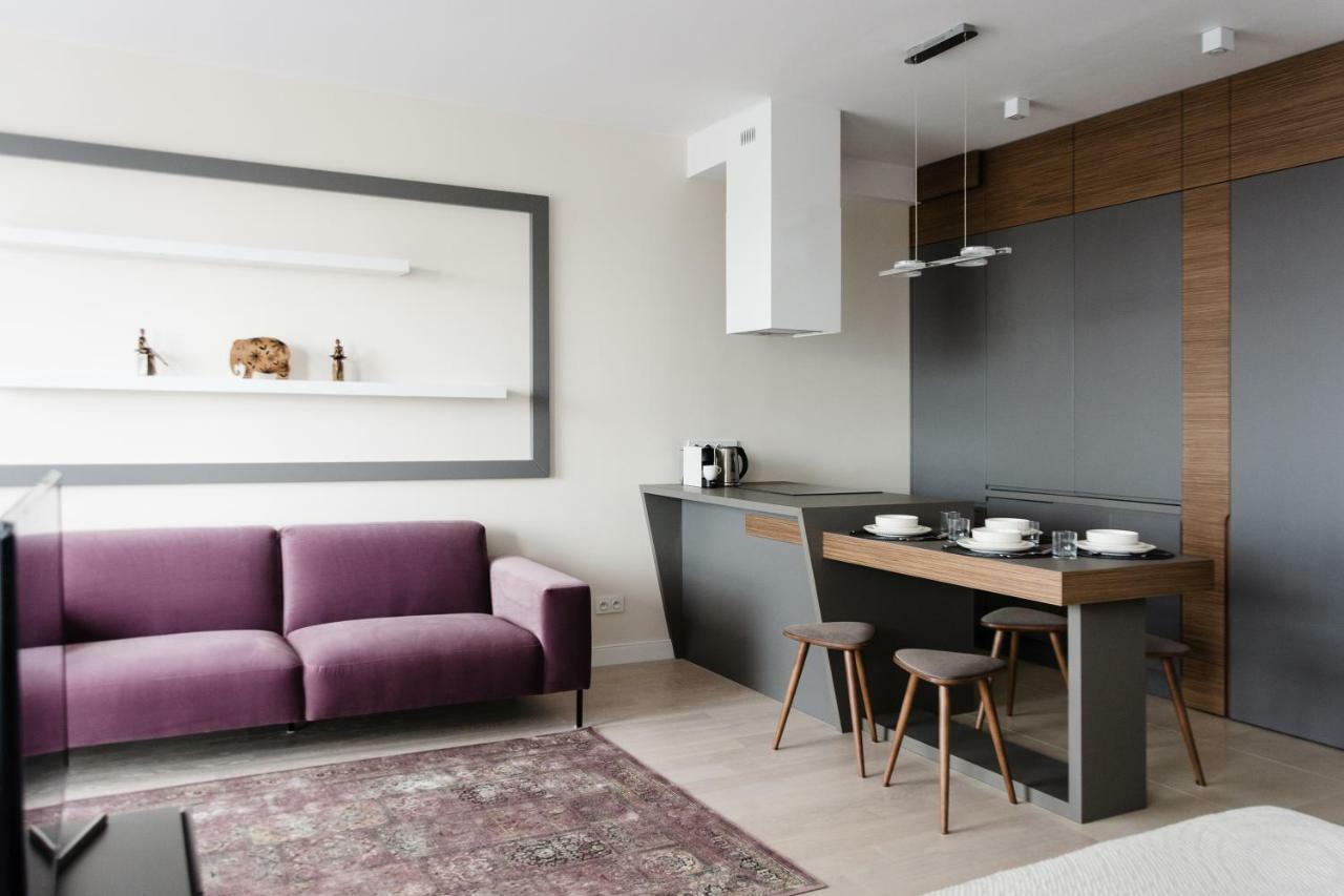 Luxlux Apartments Metro Slodowiec Варшава Экстерьер фото